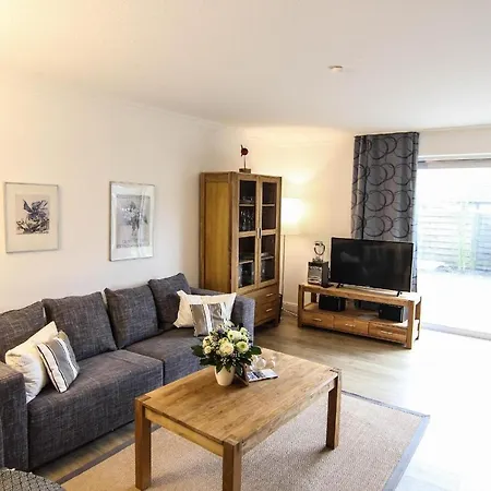 Ferienwohnung-blaue-huis2 *
