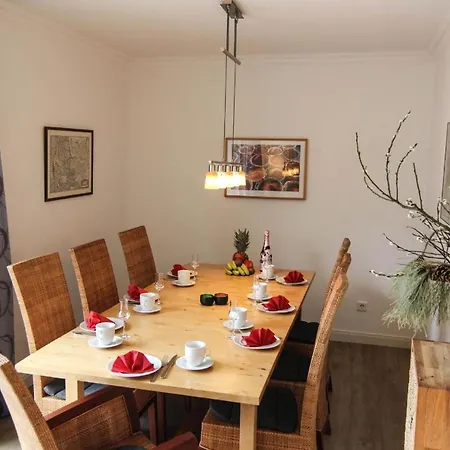 Ferienwohnung-blaue-huis2 *
